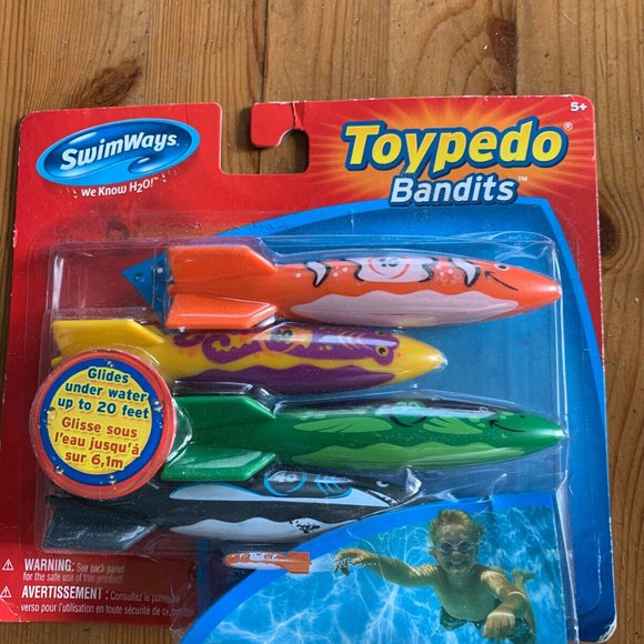 Swimways Toypedo bandits dive sticks hydrodynamic design glides 20 ft underwater - Picture 6 of 15